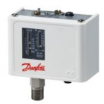 danfoss-060-110866-kp36-2-14-bar-pressure-switch.jpg